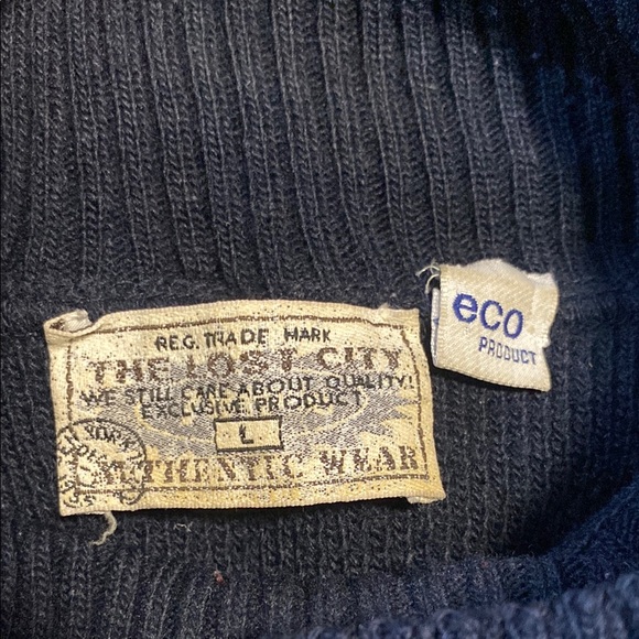 Navy and Cream Patterned Sweater - Picture 3 of 4